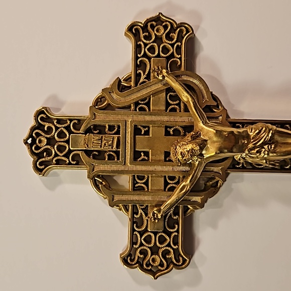 Vintage IHS Holy Cross Spiritual Crucifix - Picture 3 of 14